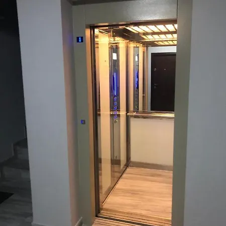 Apartament Doua Liliana